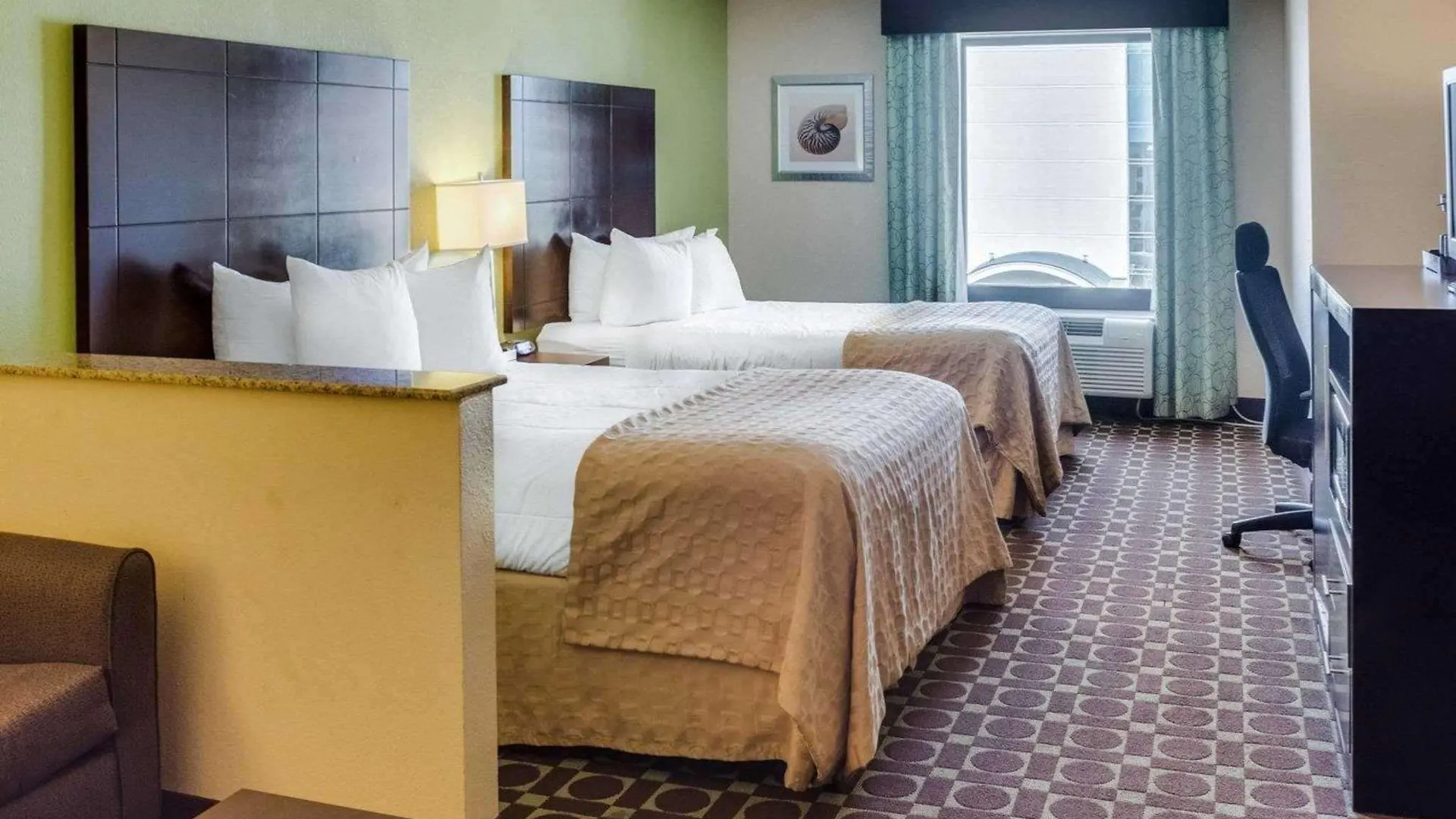 Garner Hotel Virginia Beach North By Ihg
