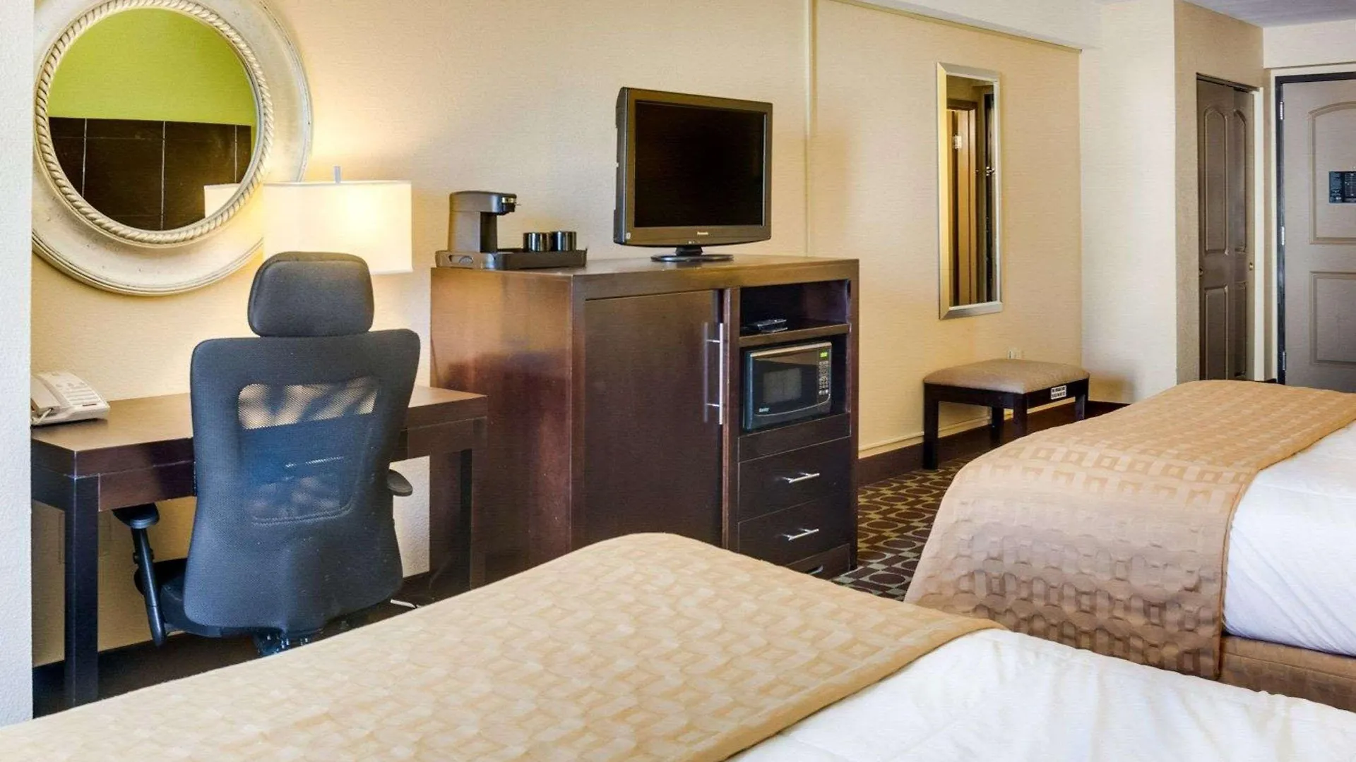 Garner Hotel Virginia Beach North By Ihg