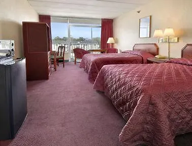 Garner Hotel Virginia Beach North By Ihg